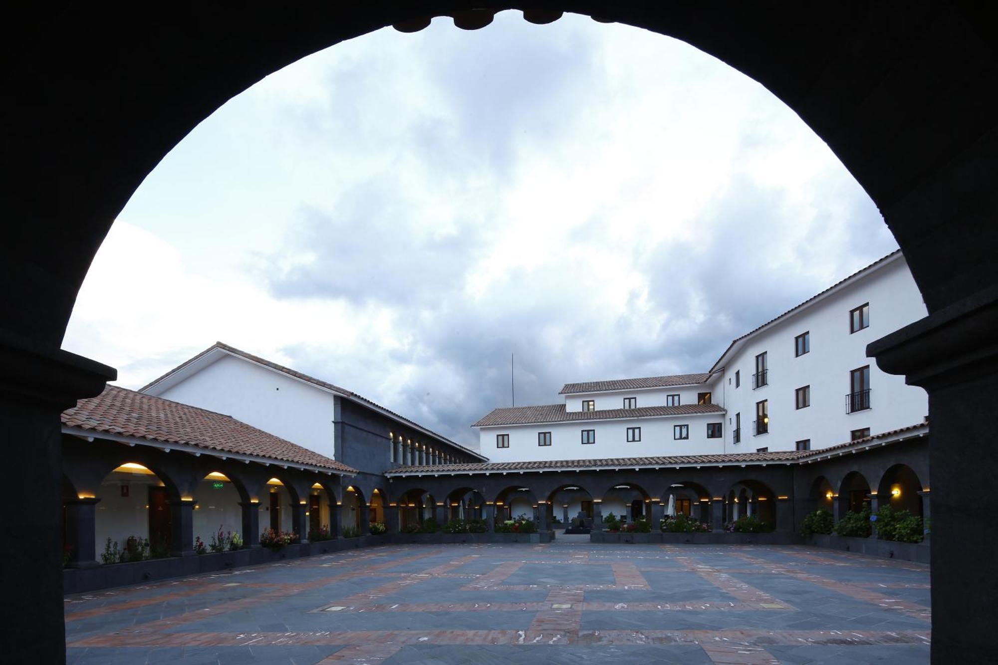 Hilton Garden Inn Cusco Exterior photo